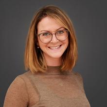 Dr. Veronique Bukmaier